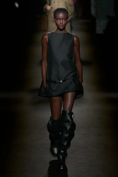 Look 61